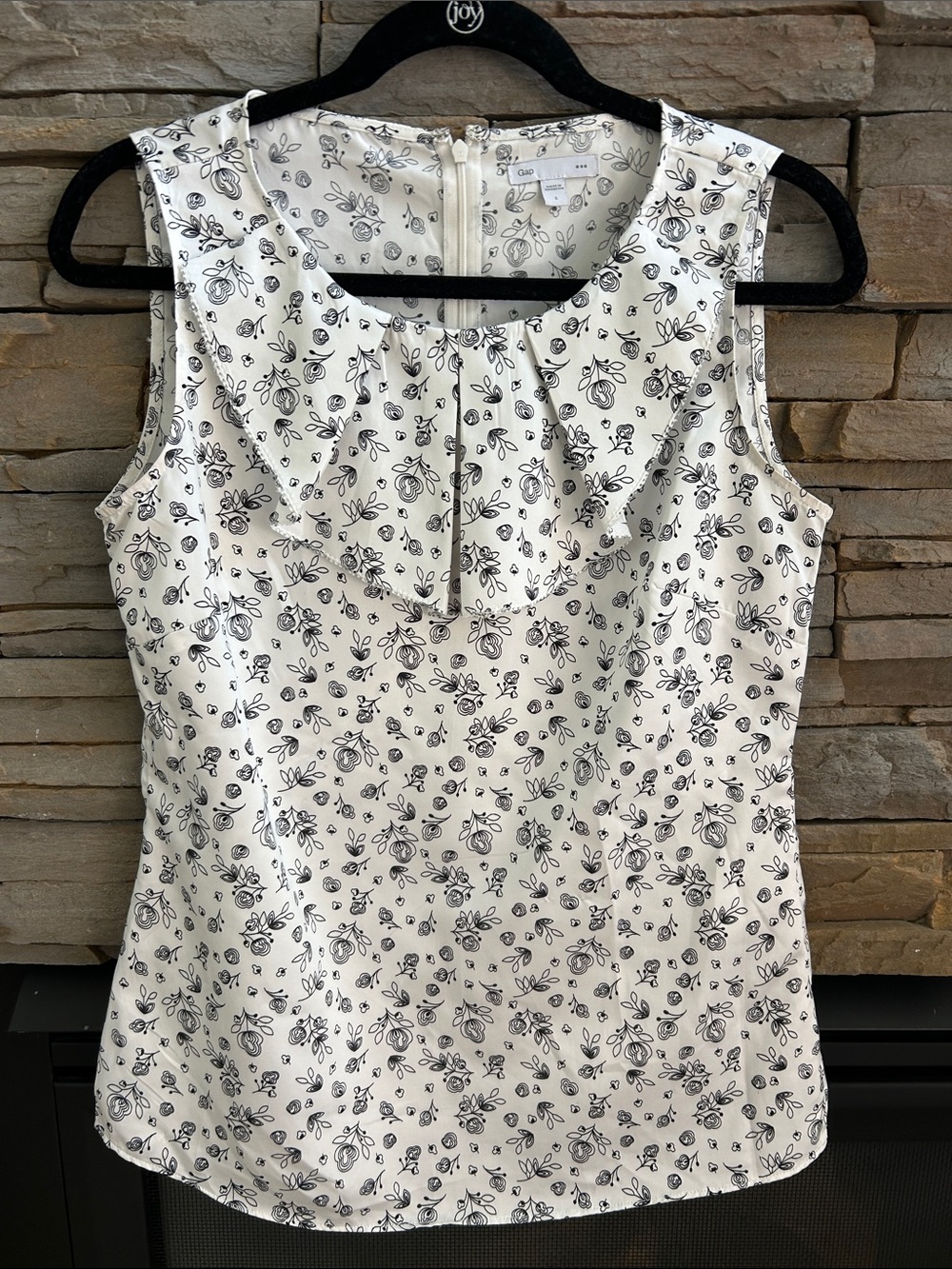 Gap Floral Print Shell Top - White/Black